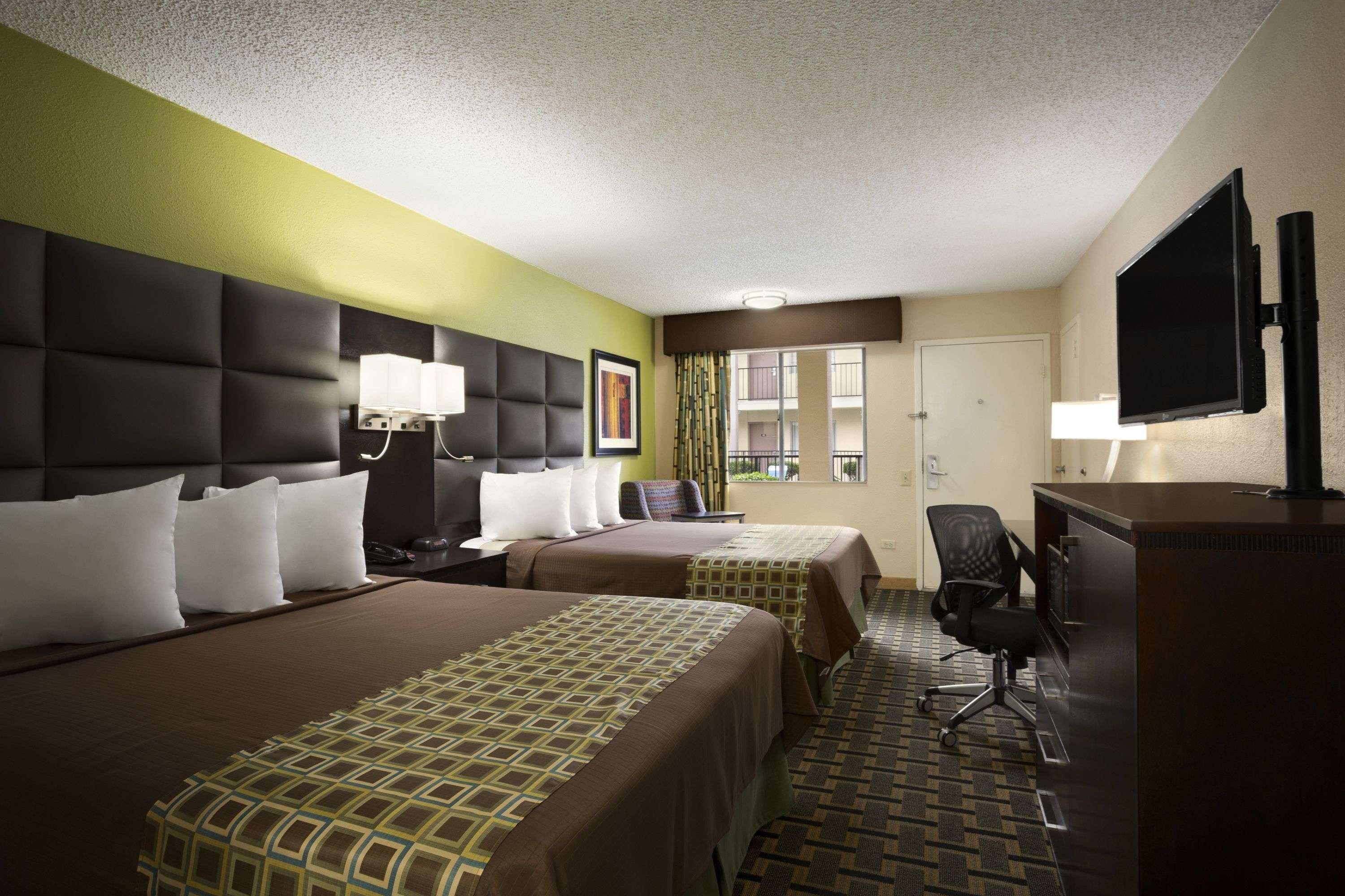 Days Inn By Wyndham Dallas Irving Exteriör bild